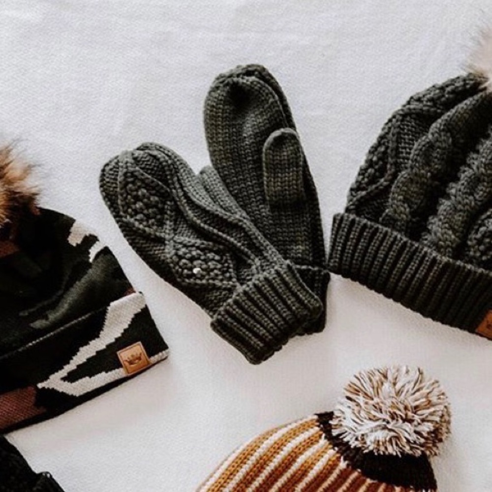 Fleece lined mittens